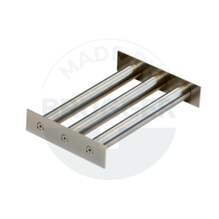Square magnetic filter grille made of NdFeB screwed version | © Brugger GmbH