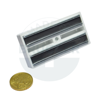 Hook magnet plastic housing rectangular white | © Brugger GmbH