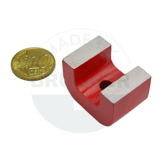 Horseshoe magnet arch form red | © Brugger GmbH