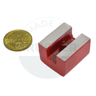 Horseshoe magnet arch form red | © Brugger GmbH