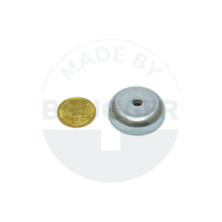 Pot magnet steel housing with bore and countersink galvanised 29mm made of AlNiCo | © Brugger GmbH